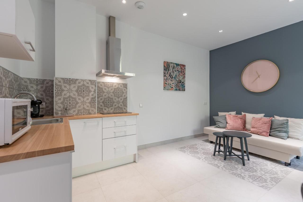 Chic & Comfortable Apartment, Private Terrace Valencia Bagian luar foto